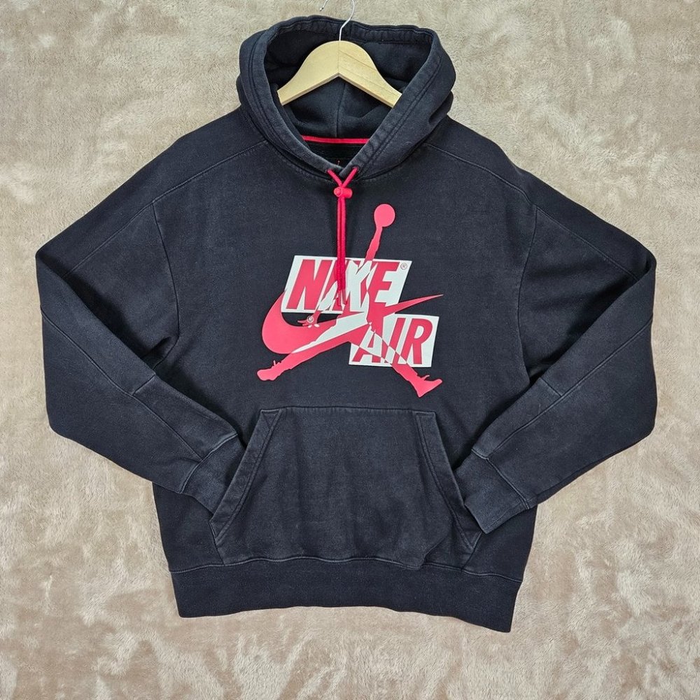 Nike Air Jordan Hoodie with Kangaroo Pocket Men's Size M Black Pullover Jumpman